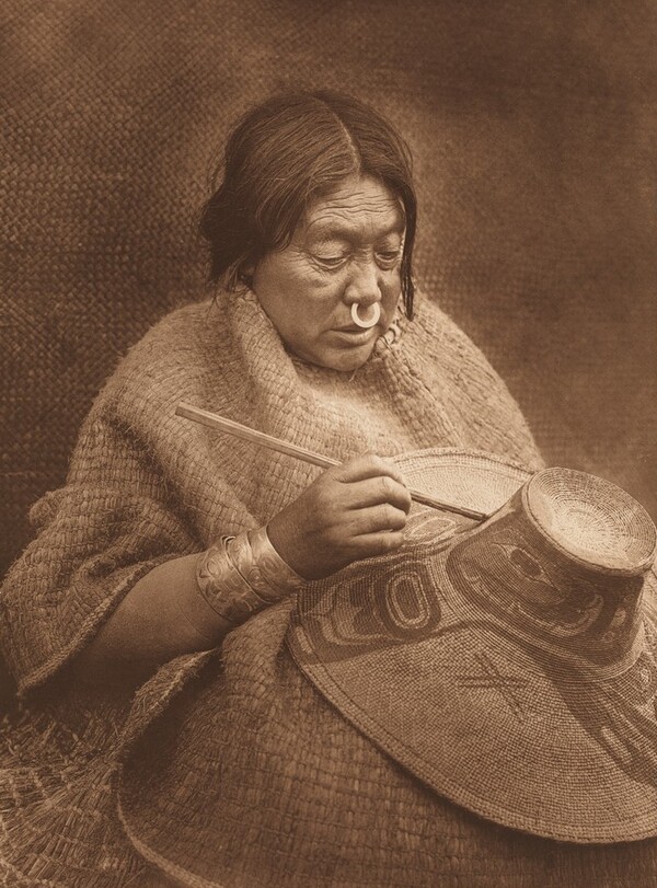 Painting a Hat - Nakoaktok [Plate 329]