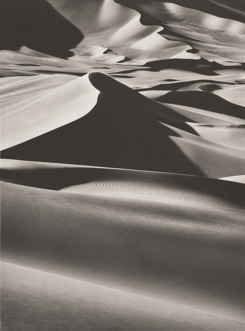 Large sand dunes between Albrg and Tin Merzouga, Tadrart. South of Djanet, Algeria.