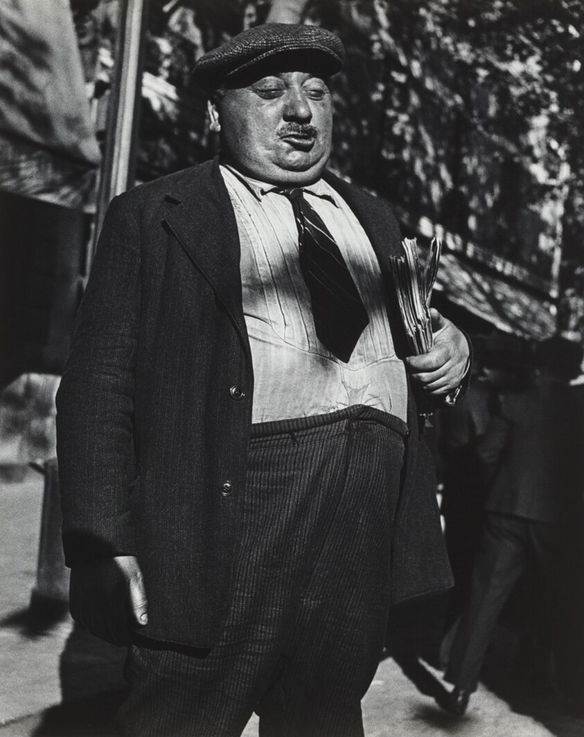 Newspaper Salesman, Paris