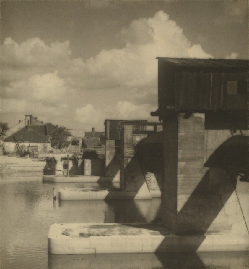 Untitled (Bridge in Kolin)