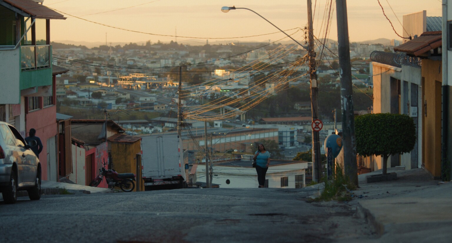 Still from André Novais Oliveira’s Temporada (Long Way Home) (2020) courtesy of Vitrine Filmes