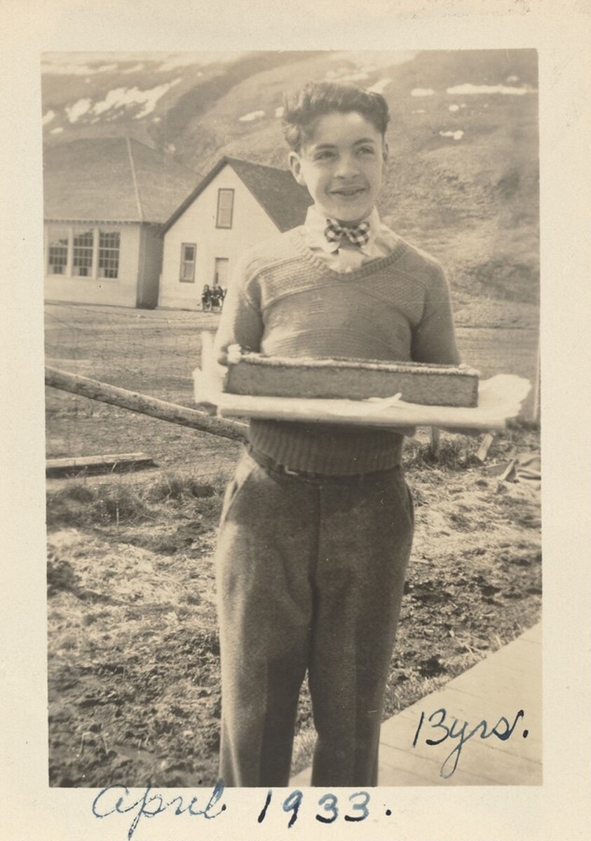 "13 yrs. April 1933"