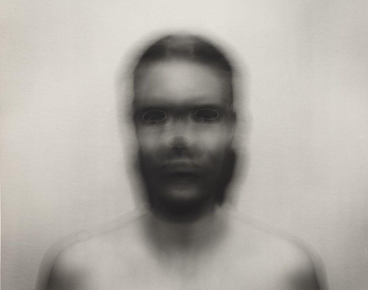 Self-Portrait: Horizontal Elliptical Motion, Small