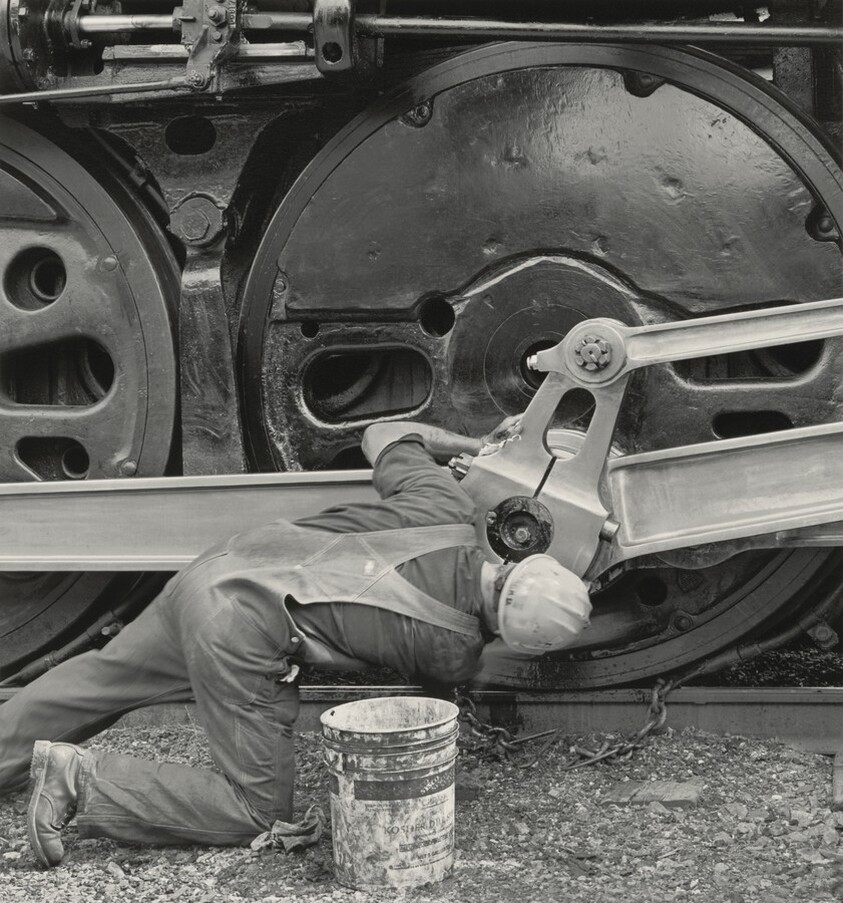 604 478, Man Working on Driving Wheels, Former Milwaukee Railroad Locomotive Number 261, Chicago, Illinois