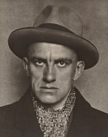 Vladimir Mayakovsky, Aleksandr Rodchenko, 1924
