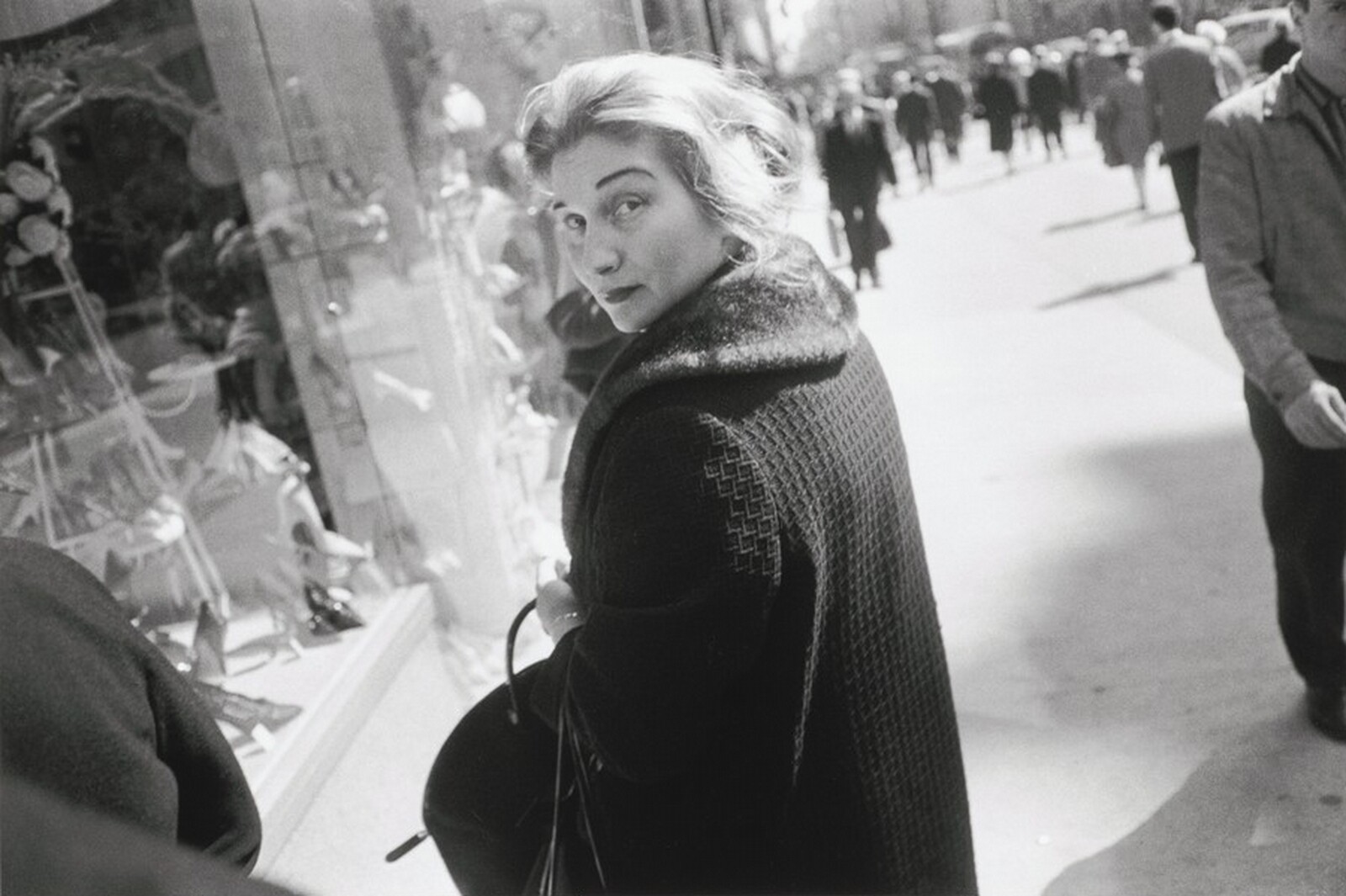New York, Garry Winogrand, c. 1960, printed 2012