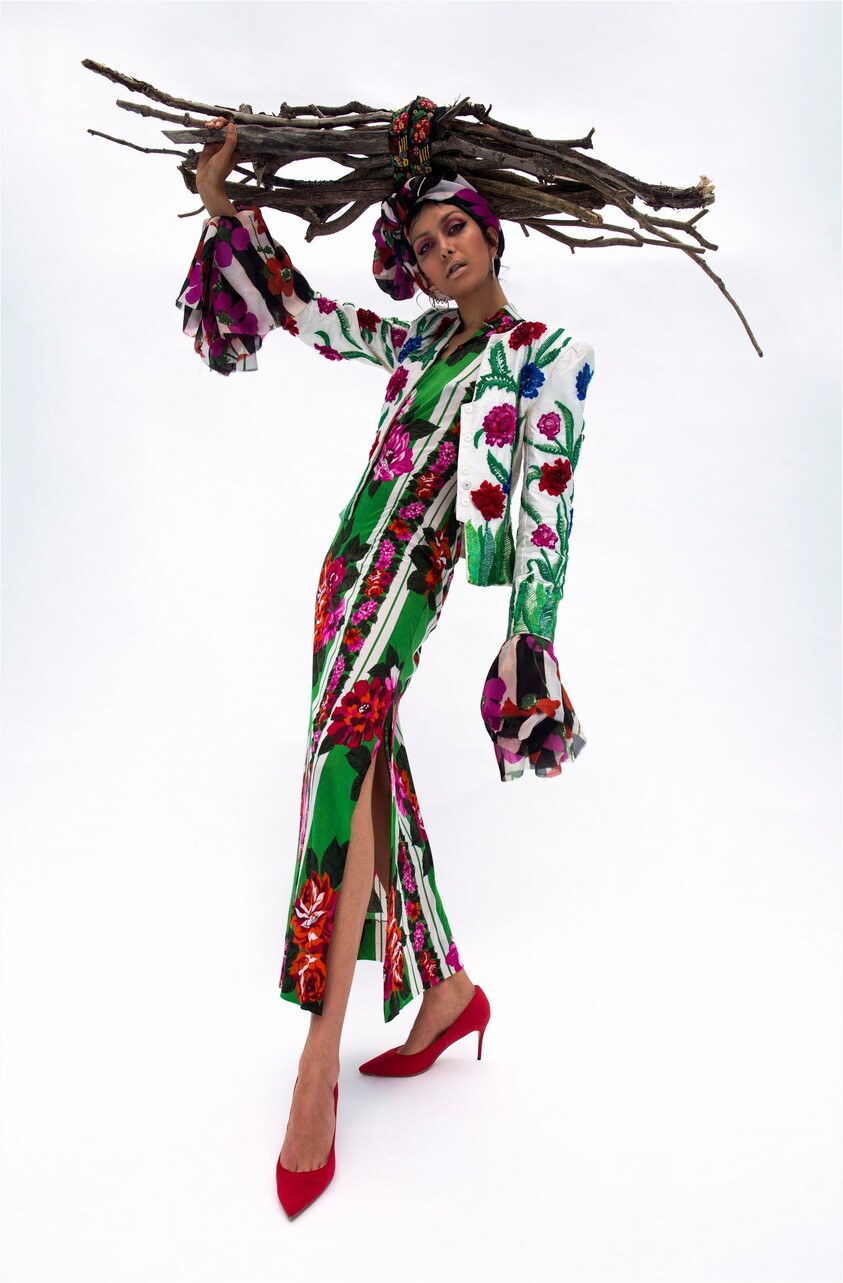 Neo-Indeo, Cheek a Boom