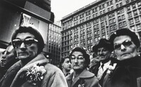 Xmas, Macy's, William Klein, December 1954, printed 1978