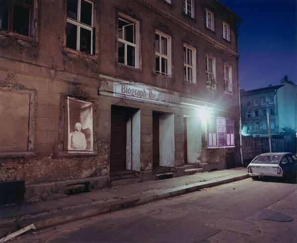 Joachimstrasse 20: Slide projections of former Jewish residents, theatre, and Torah reading room, 1929-31, Berlin
