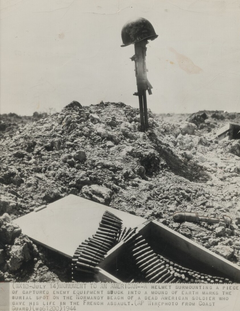 Title from caption on object: “Monument to an American”