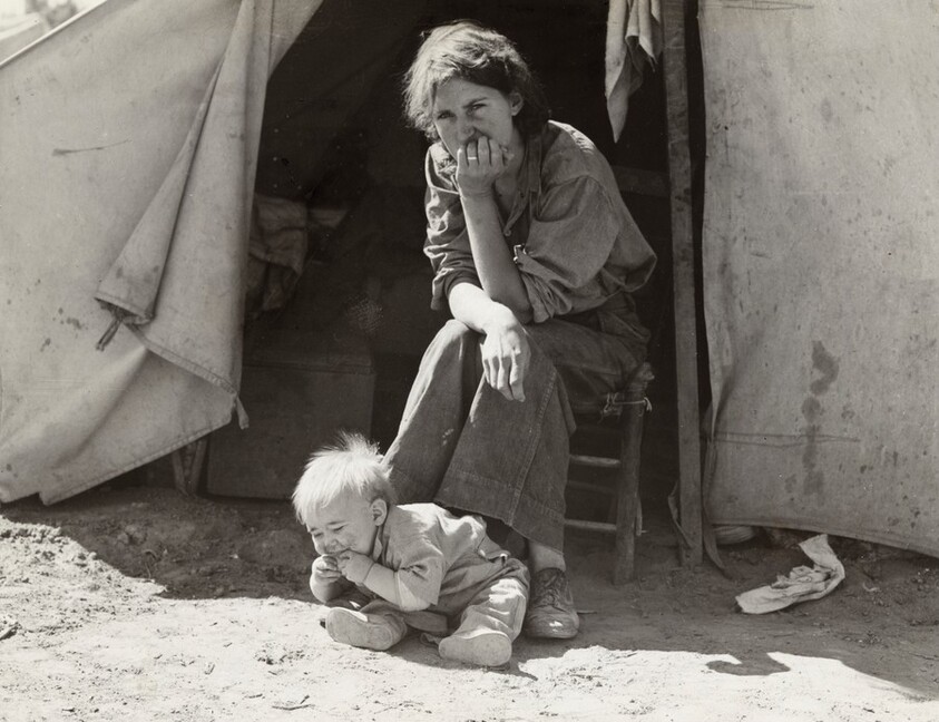 Eighteen-year-old mother from Oklahoma, now a California migrant
