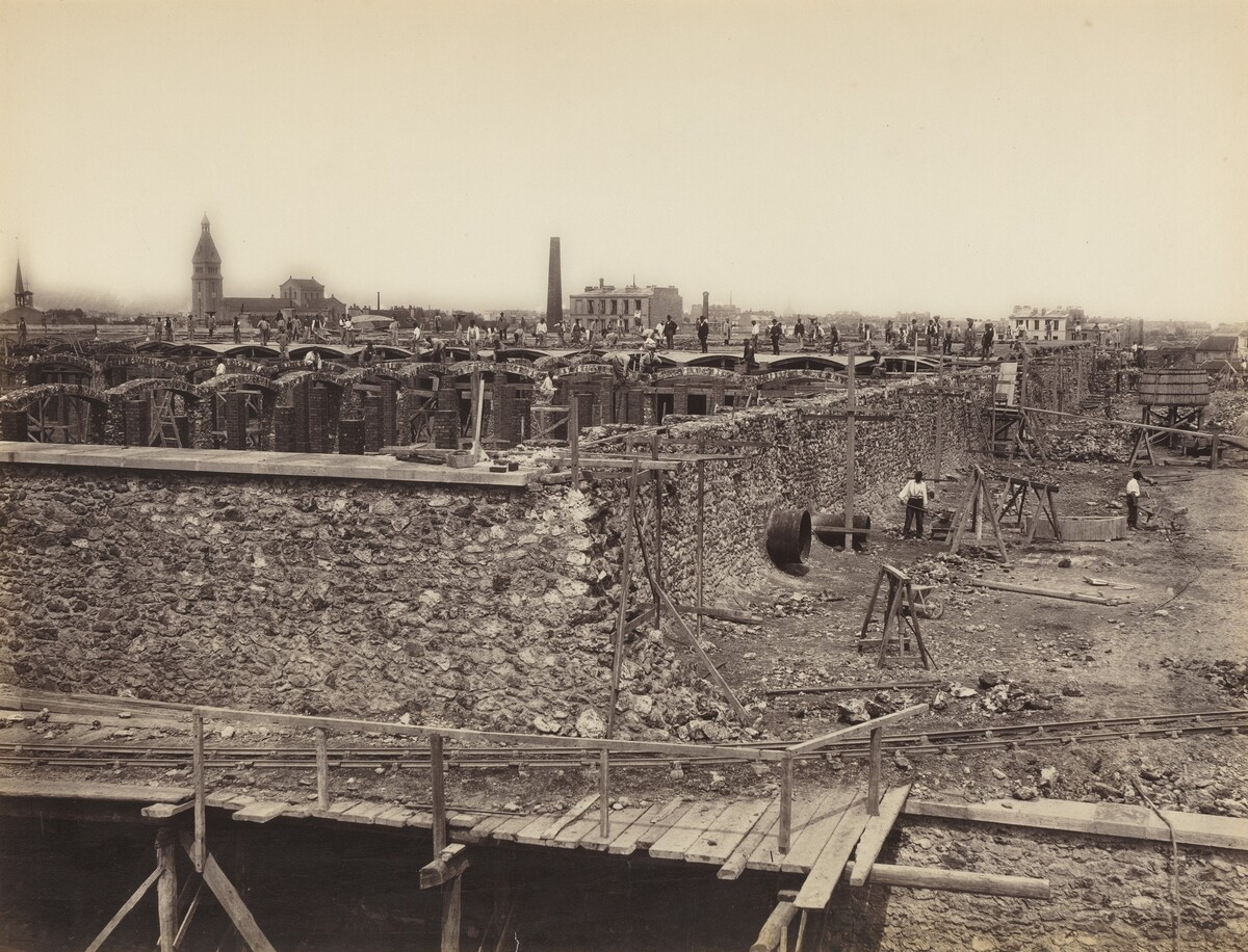 Réservoir de Montrouge, basin supérieur, côté droit (Montrouge Reservoir, Upper Basin, Right Side)