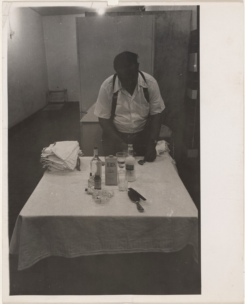 Men's room attendant--Chicago