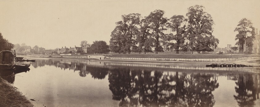 Hampton Court (Second View)