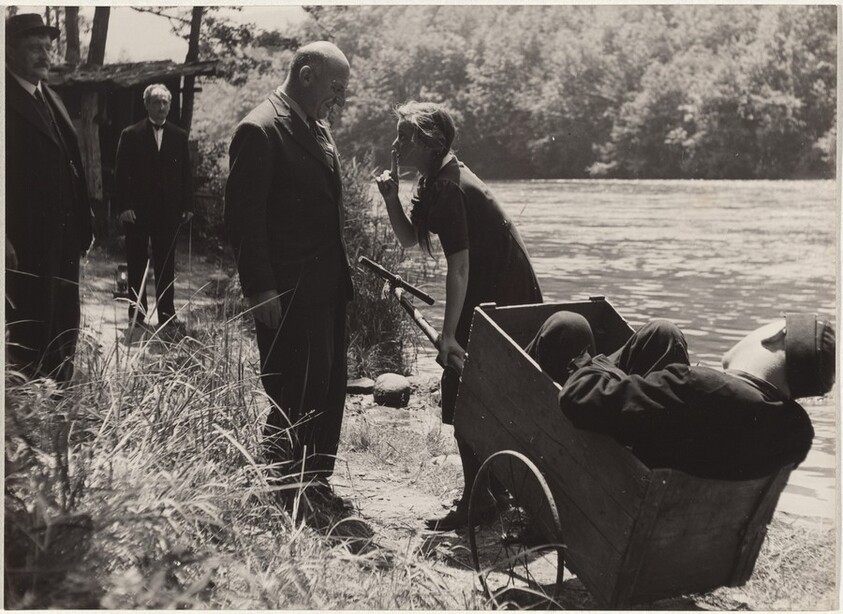 Girl--Filming "Steibruch"