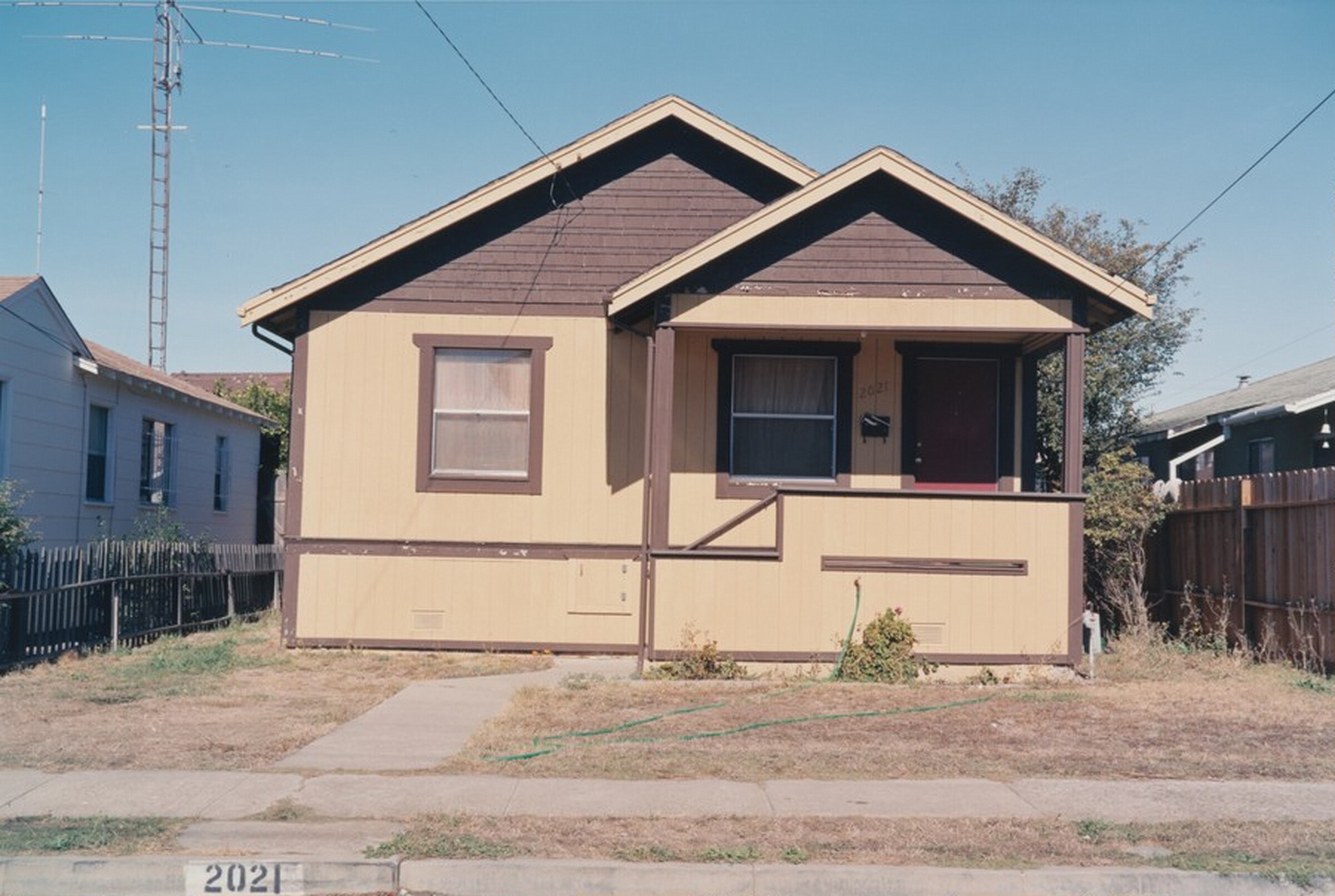 Real Estate #906515, Henry Wessel, 1990