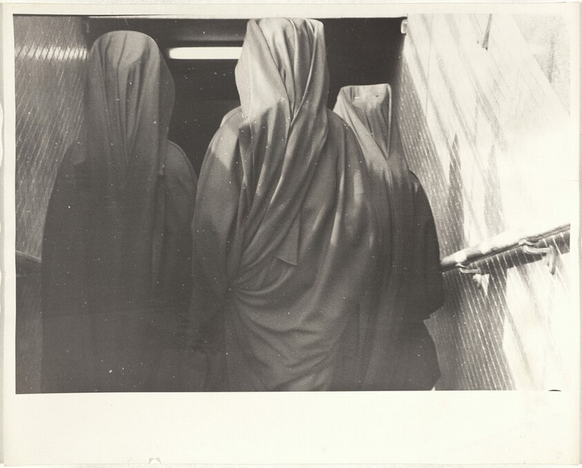 Nuns, convention hall--Chicago