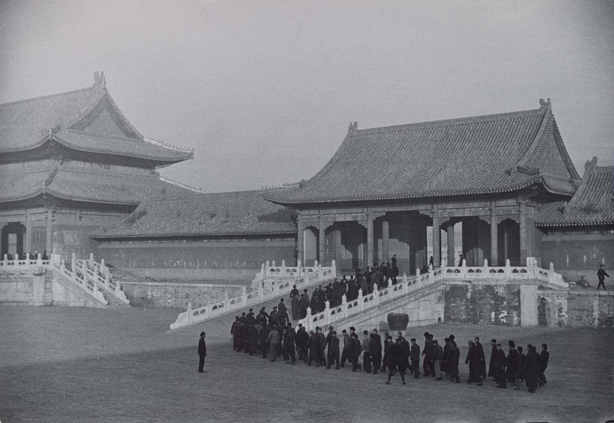 Civilian Militia, Forbidden City, Beijing, China, Henri Cartier-Bresson, 1948