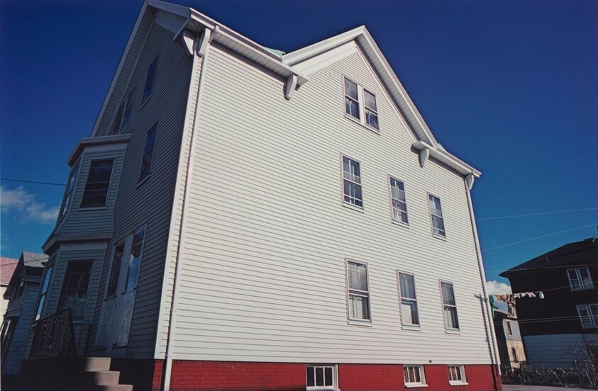 House Facade, Providence